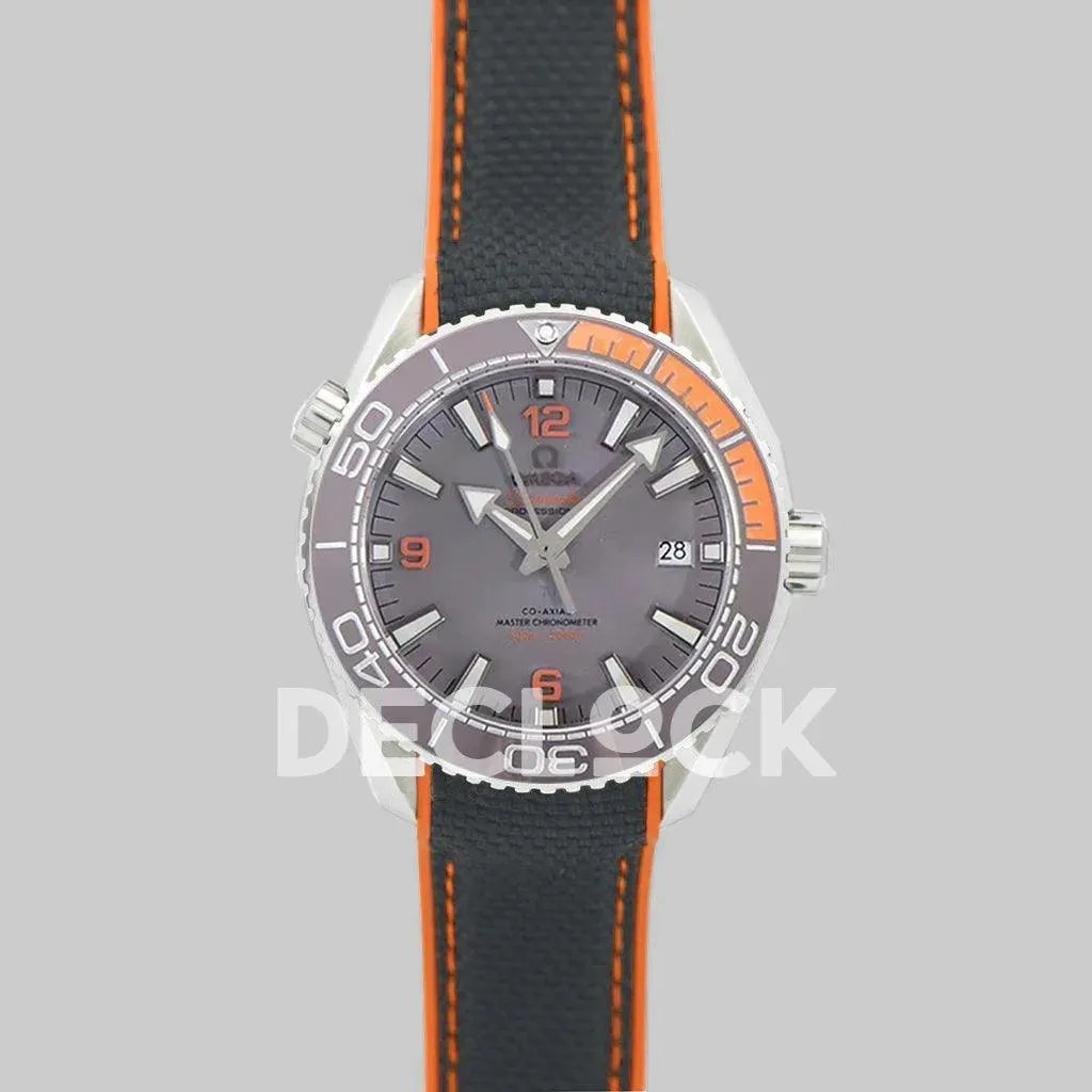 Seamaster Planet Ocean 600M 43.5mm Titanium on Rubber Strap